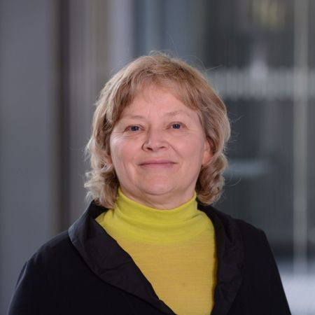 "Prof. Dr. Beate Blank"
