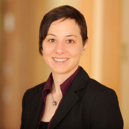 "Prof. Dr. Karin E. Sauer"